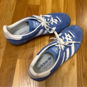 Adidas Gazelle Blue and White Sneakers Women’s Size 8